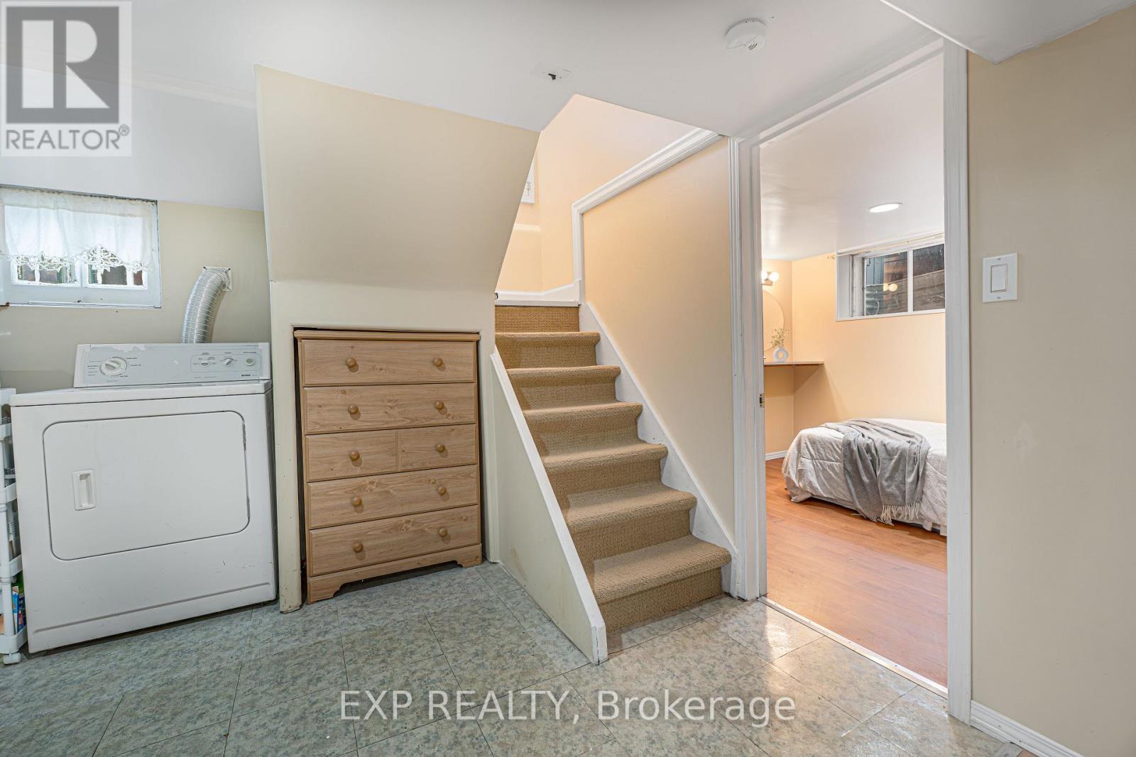 56 Gladstone Avenue, Oshawa, Ontario  L1J 4E5 - Photo 31 - E13201346
