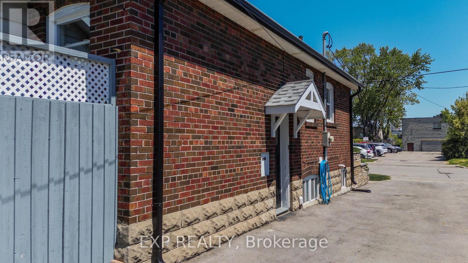 56 Gladstone Avenue, Oshawa, Ontario  L1J 4E5 - Photo 38 - E13201346