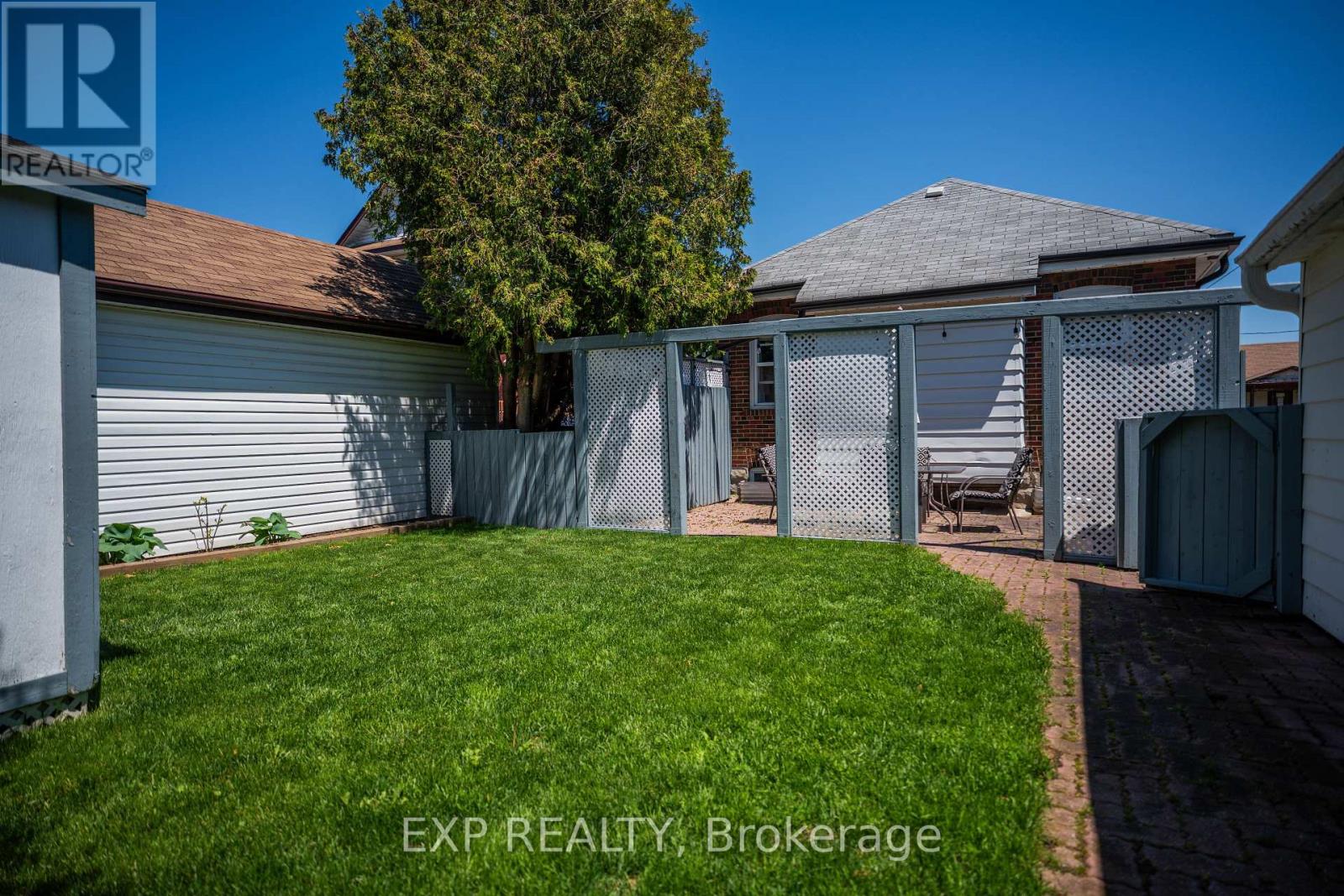 56 Gladstone Avenue, Oshawa, Ontario  L1J 4E5 - Photo 40 - E13201346