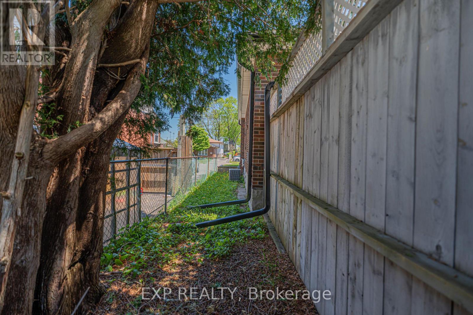 56 Gladstone Avenue, Oshawa, Ontario  L1J 4E5 - Photo 44 - E13201346