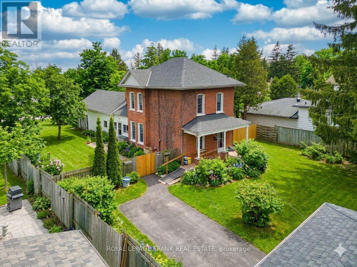 865 PARKHILL ROAD W, Peterborough, Ontario