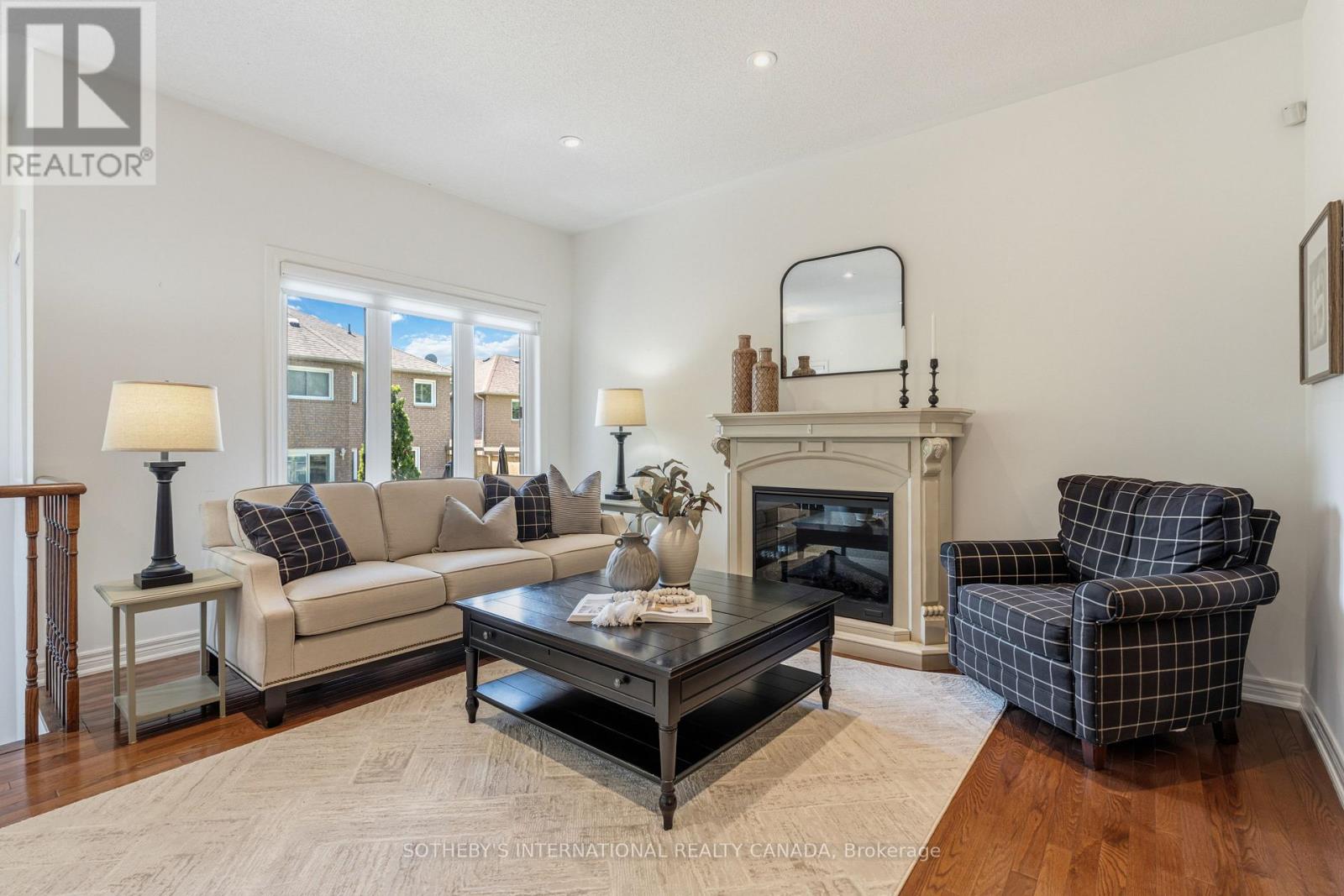 205 Sandale Road, Whitchurch-Stouffville, Ontario  L4A 0Y3 - Photo 6 - N13200852