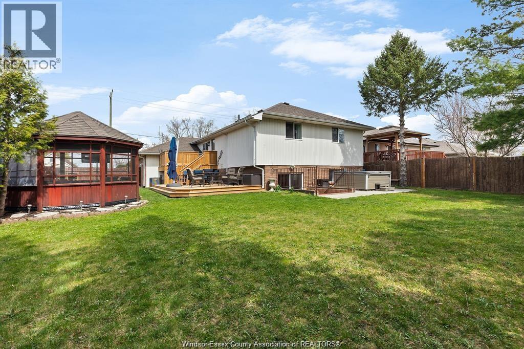 330 Reaume Road, Lasalle, Ontario N9J 1B1 - Photo 27 - 26012324