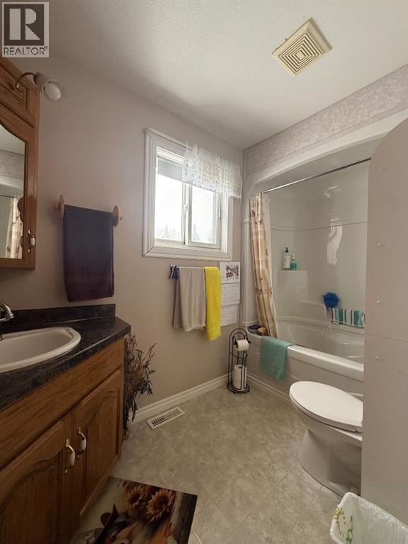 105233 Rge Rd 152a, Rural Mackenzie County, Alberta  T0H 2H0 - Photo 21 - A2282539