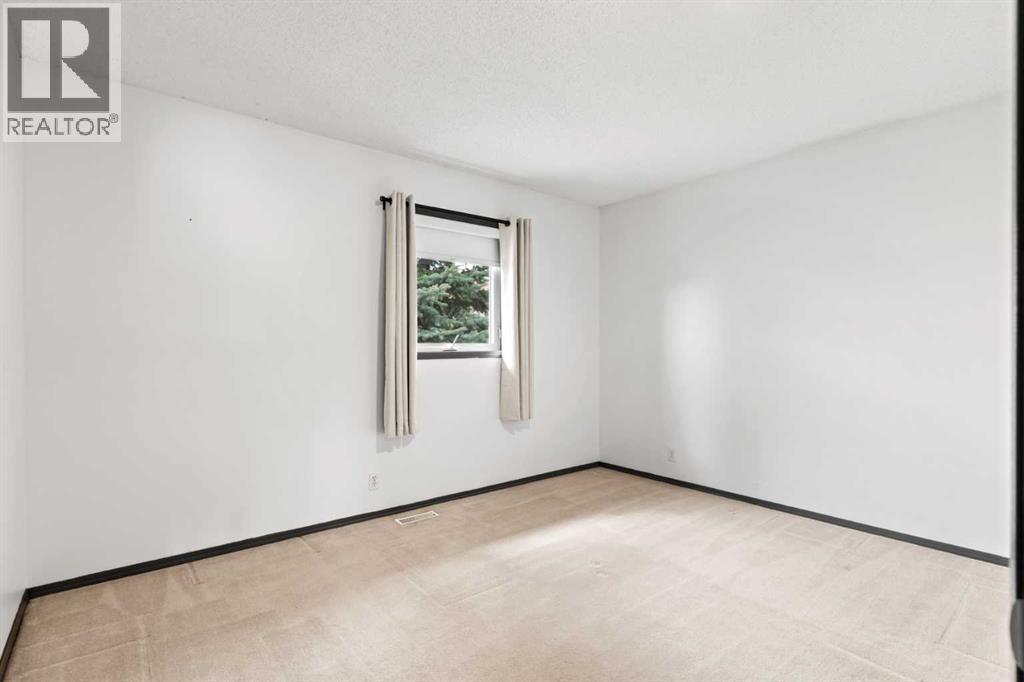 186 Mt Assiniboine Circle SE, Calgary, Alberta  T2Z 2N6 - Photo 29 - A2310185