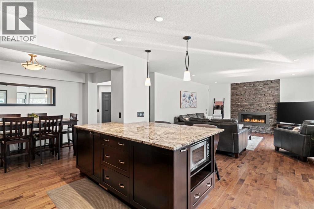 186 Mt Assiniboine Circle SE, Calgary, Alberta  T2Z 2N6 - Photo 17 - A2310185