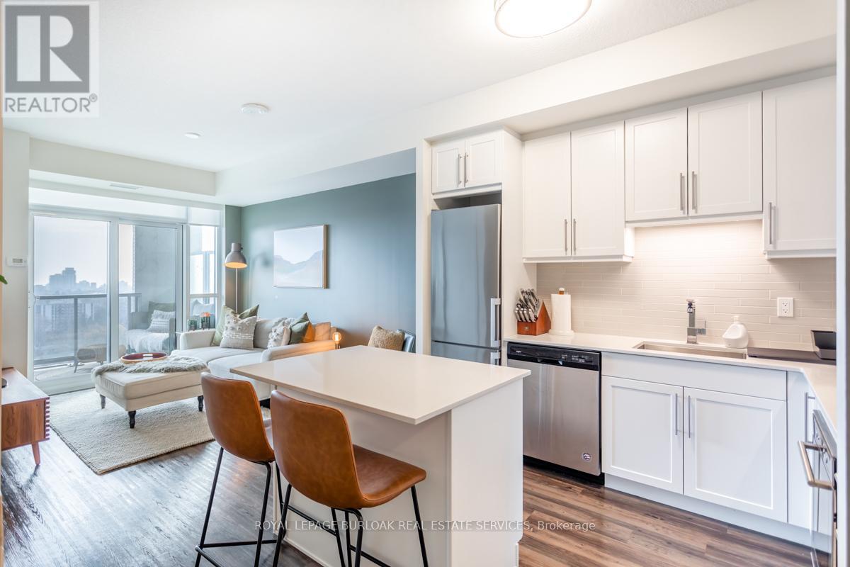 1405 - 2093 Fairview Street, Burlington, Ontario  L7R 0E6 - Photo 5 - W13200882