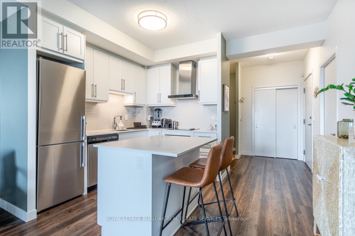 1405 - 2093 Fairview Street, Burlington, Ontario  L7R 0E6 - Photo 7 - W13200882