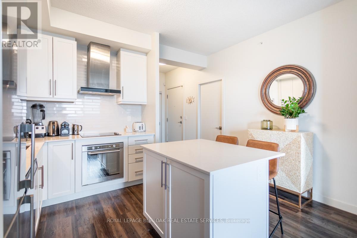 1405 - 2093 Fairview Street, Burlington, Ontario  L7R 0E6 - Photo 9 - W13200882