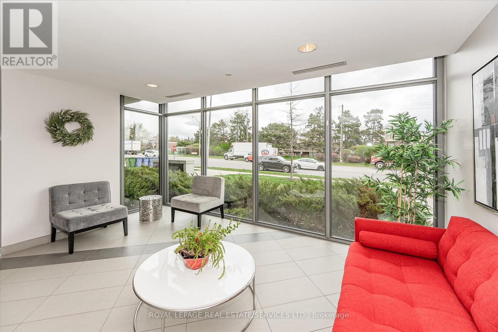 111 - 1284 Guelph Line, Burlington, Ontario  L7P 0T9 - Photo 11 - W13200958