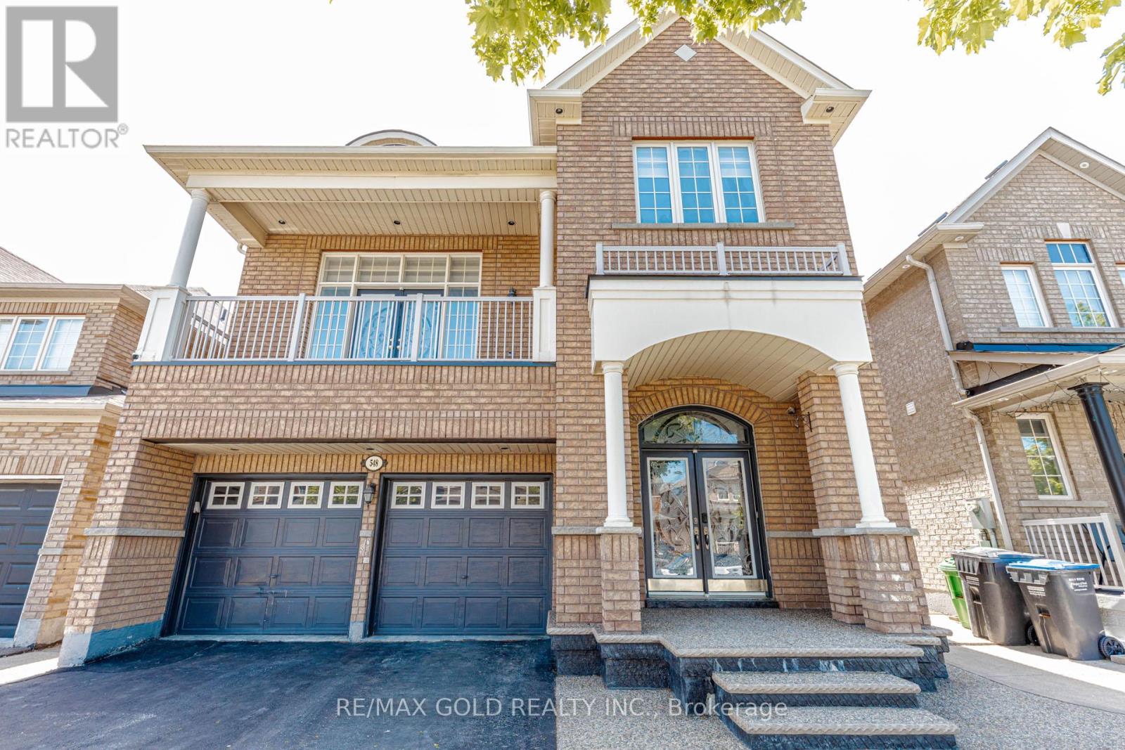 548 Fernforest Drive, Brampton, Ontario  L6R 0V8 - Photo 2 - W13201224