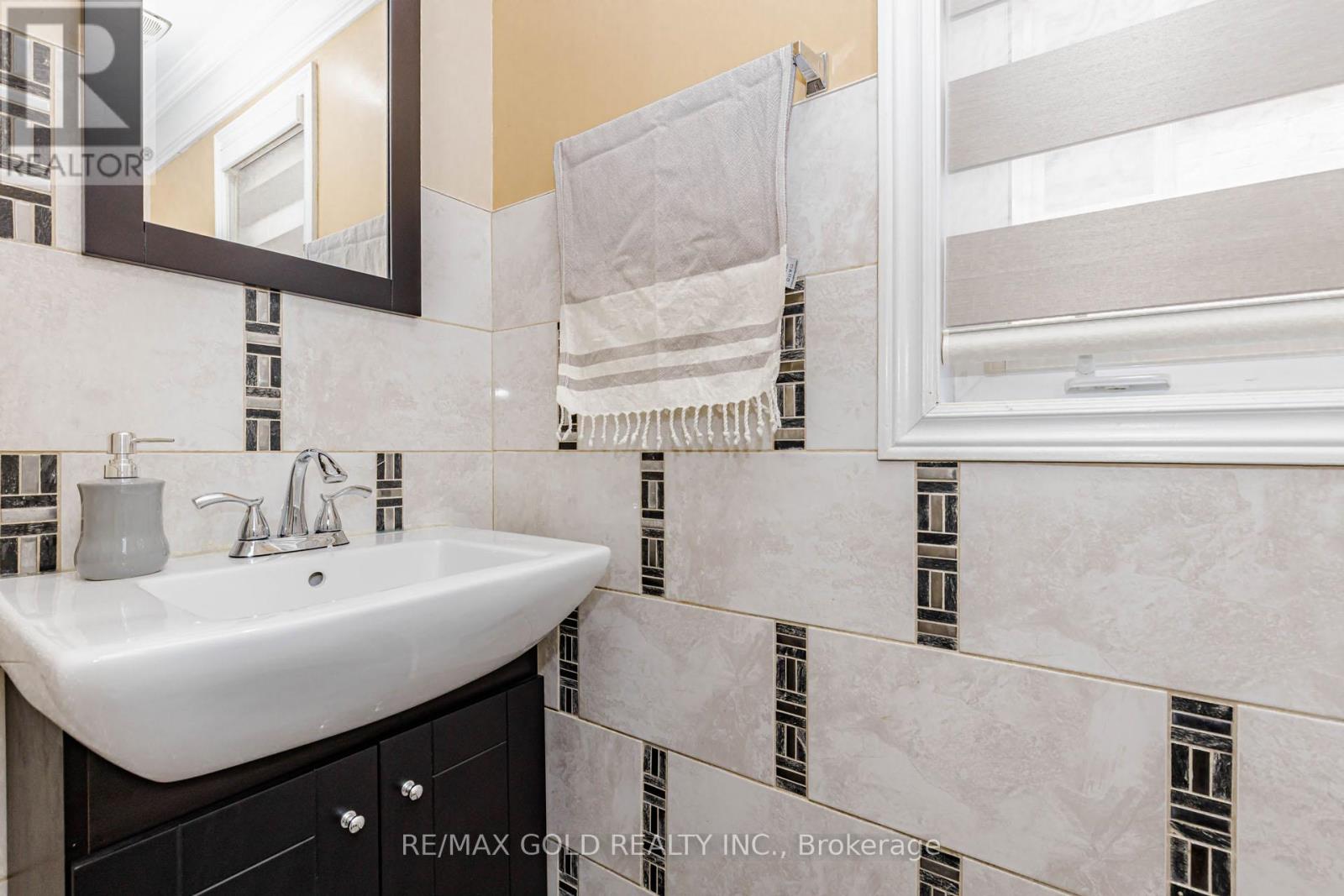 548 Fernforest Drive, Brampton, Ontario  L6R 0V8 - Photo 31 - W13201224