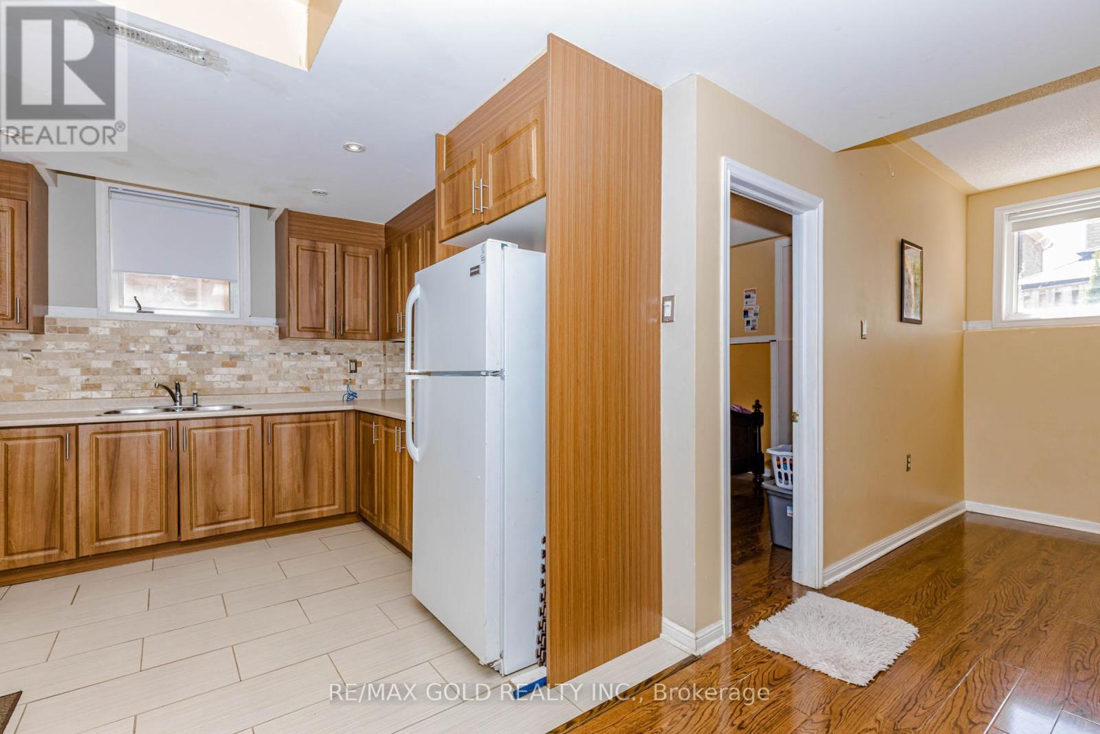 548 Fernforest Drive, Brampton, Ontario  L6R 0V8 - Photo 47 - W13201224