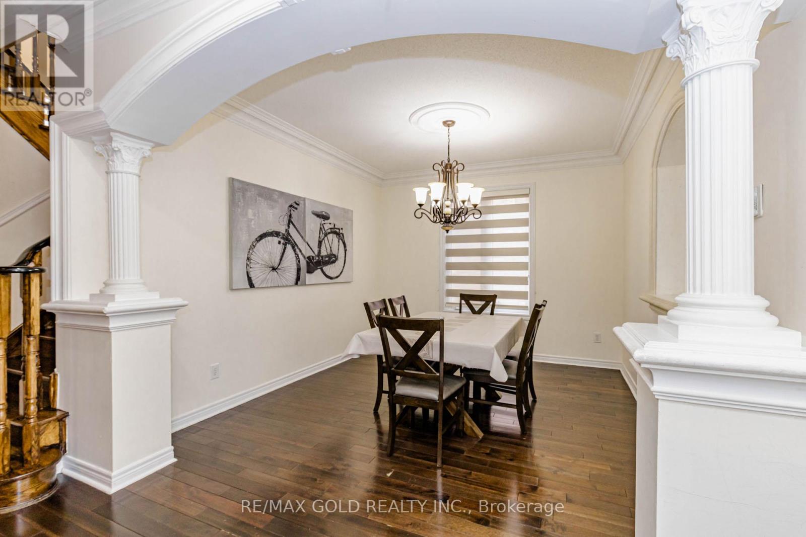 548 Fernforest Drive, Brampton, Ontario  L6R 0V8 - Photo 9 - W13201224