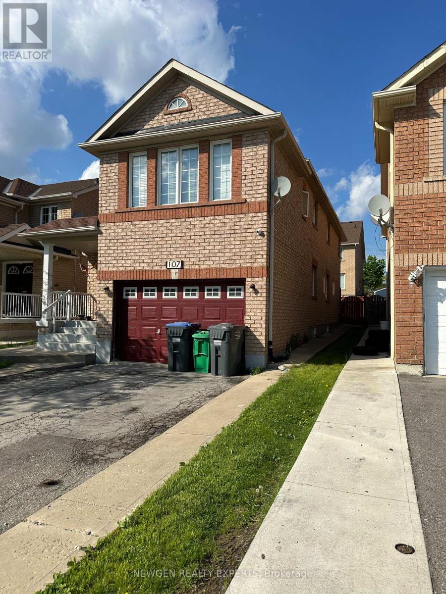 107 ROLLINGWOOD DRIVE, Brampton, Ontario