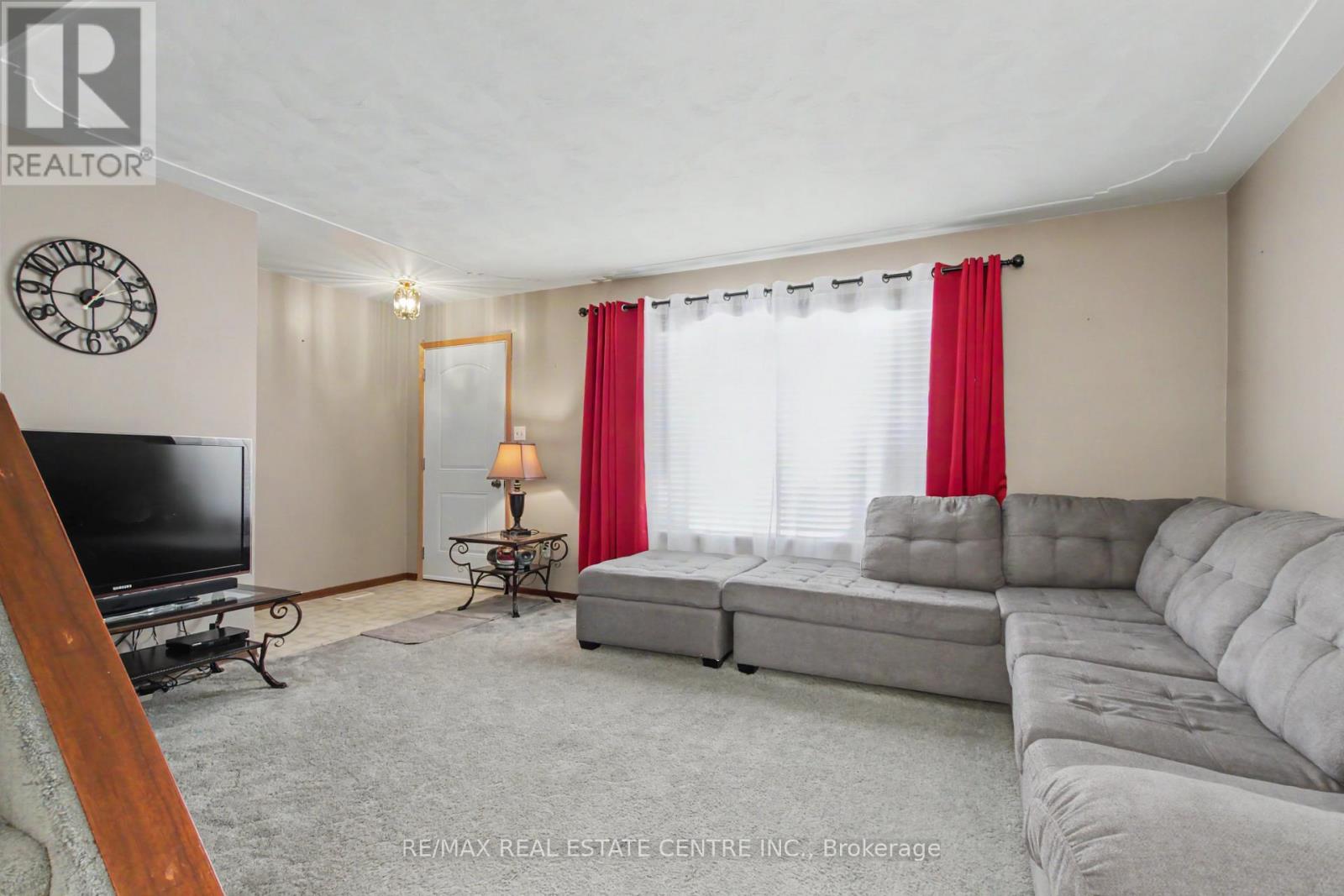 203 Moffat Drive, Cambridge, Ontario  N1R 6C1 - Photo 7 - X13201232