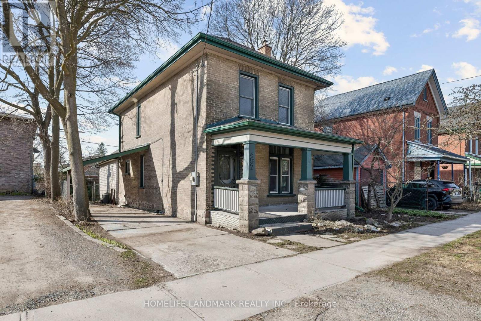 457 BOLIVAR STREET, Peterborough, Ontario