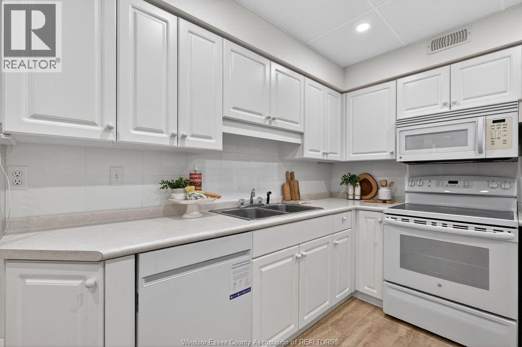 3915 Southwinds Dr Unit# 703, Windsor, Ontario  N9G 2S8 - Photo 5 - 26012290