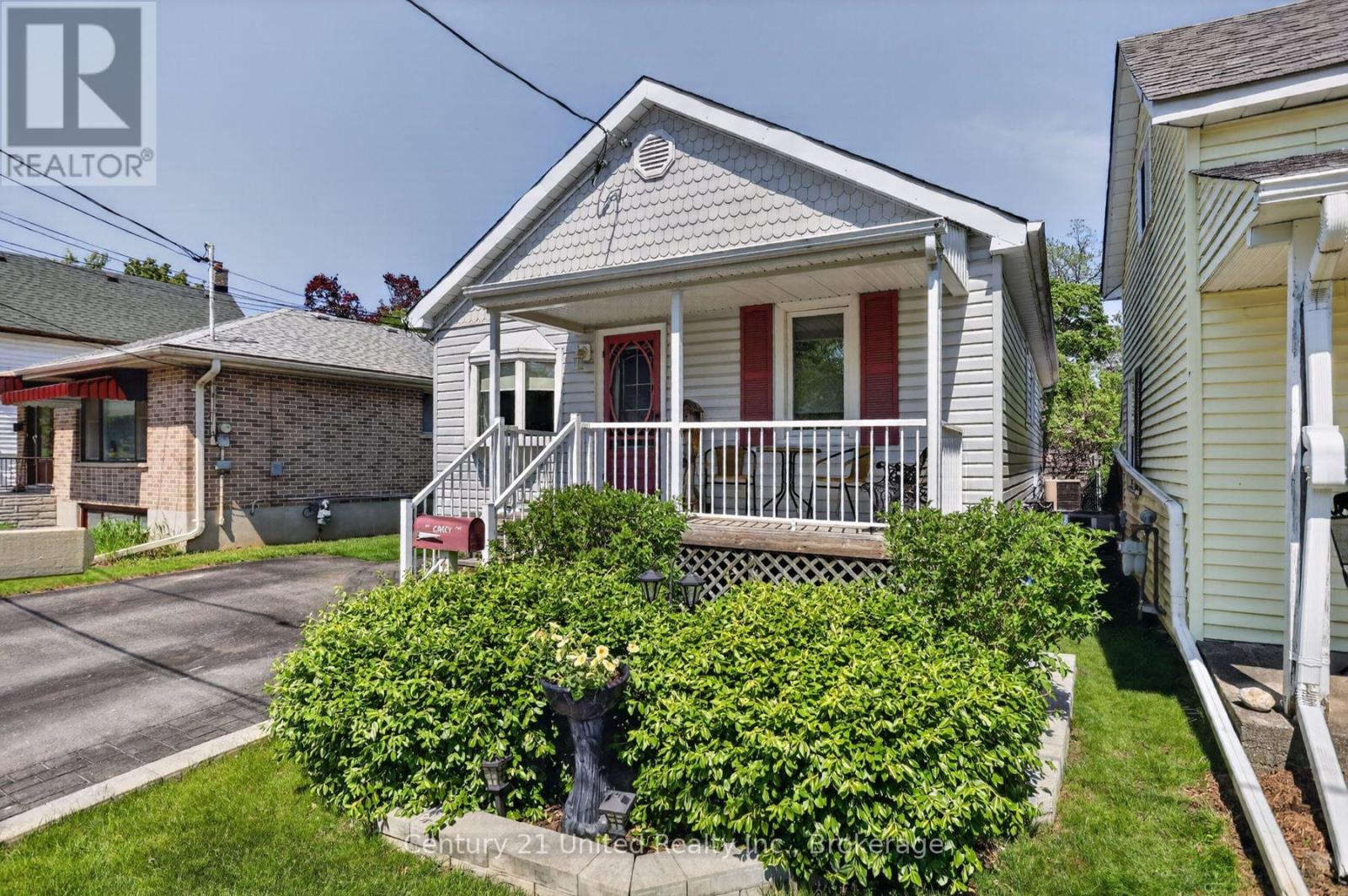 492 Cross Street, Peterborough, Ontario  K9H 4T2 - Photo 3 - X13202718