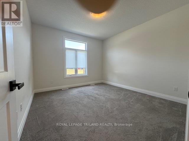 49 - 63 Compass Trail, Central Elgin, Ontario  N5L 0B4 - Photo 13 - X13202582