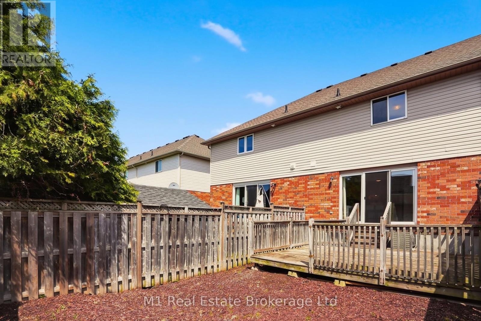 8 Ralston Drive, Guelph, Ontario N1E 0C3 - Photo 36 - X13202974