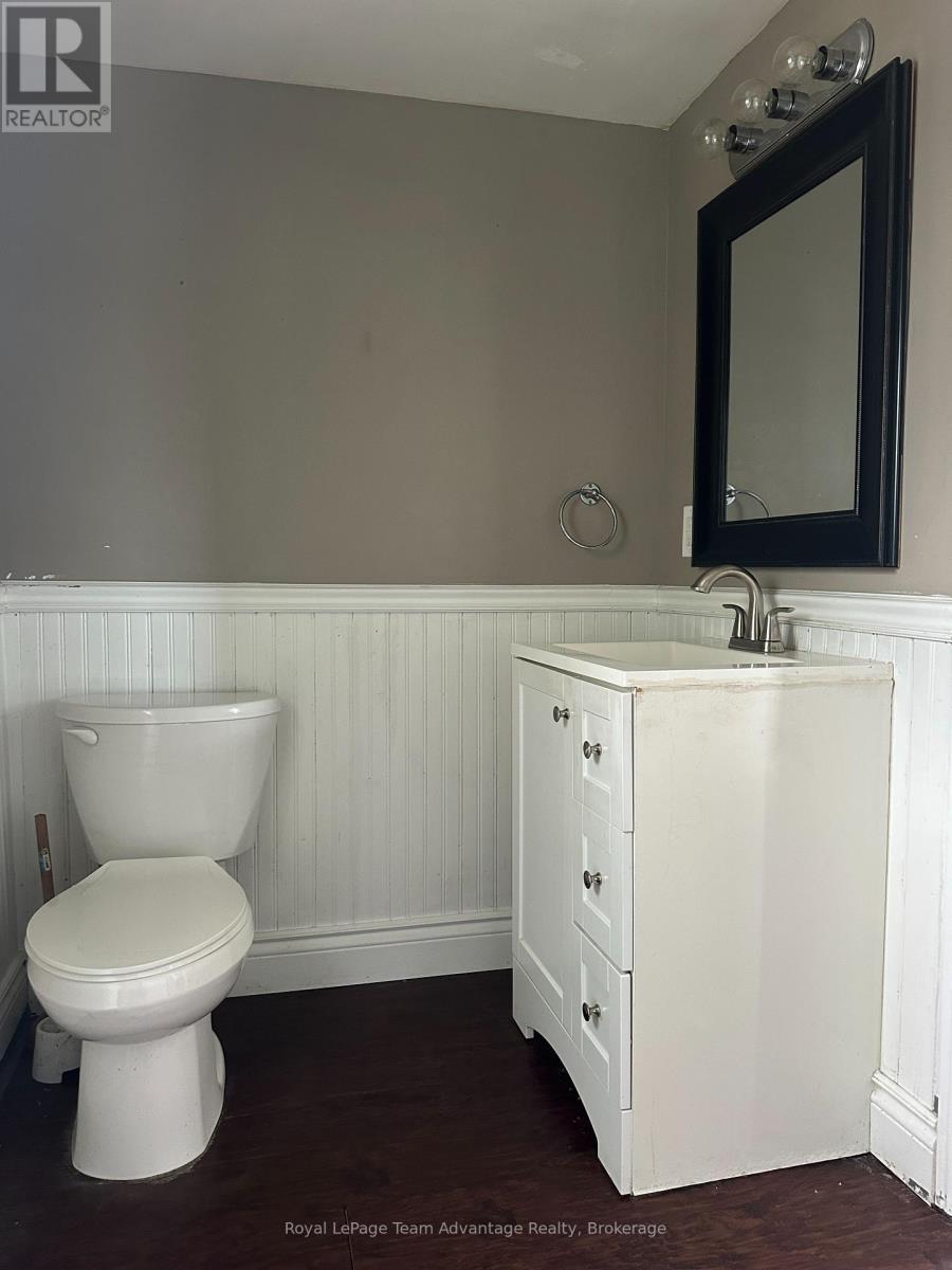 41 Emily Street, Parry Sound, Ontario  P2A 2P5 - Photo 14 - X13203122