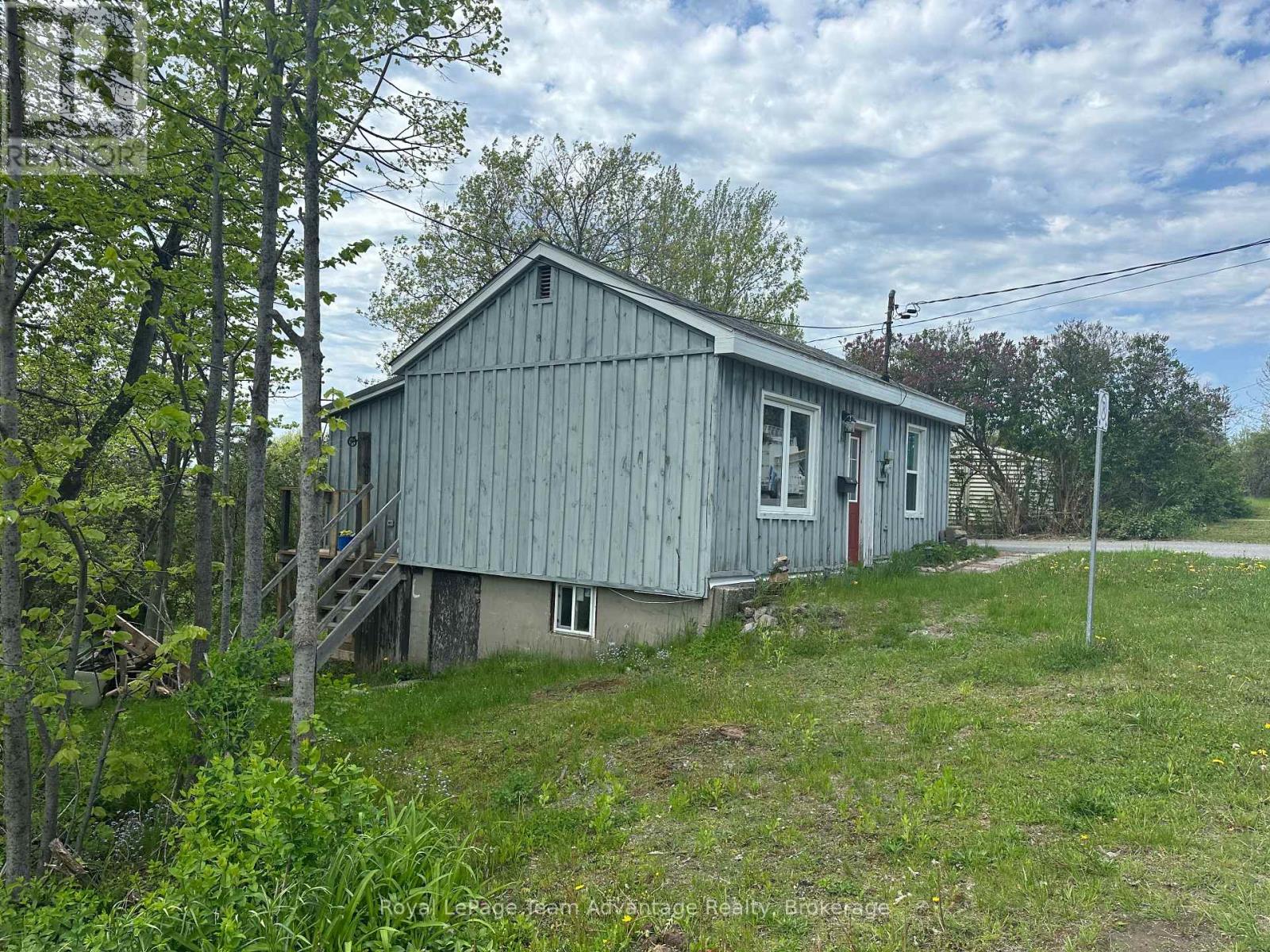 41 Emily Street, Parry Sound, Ontario  P2A 2P5 - Photo 2 - X13203122