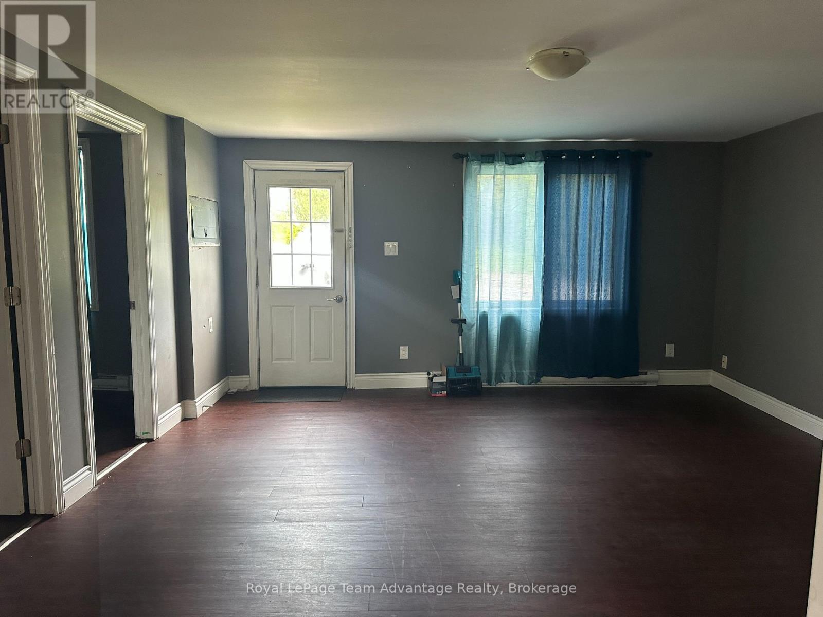 41 Emily Street, Parry Sound, Ontario  P2A 2P5 - Photo 4 - X13203122