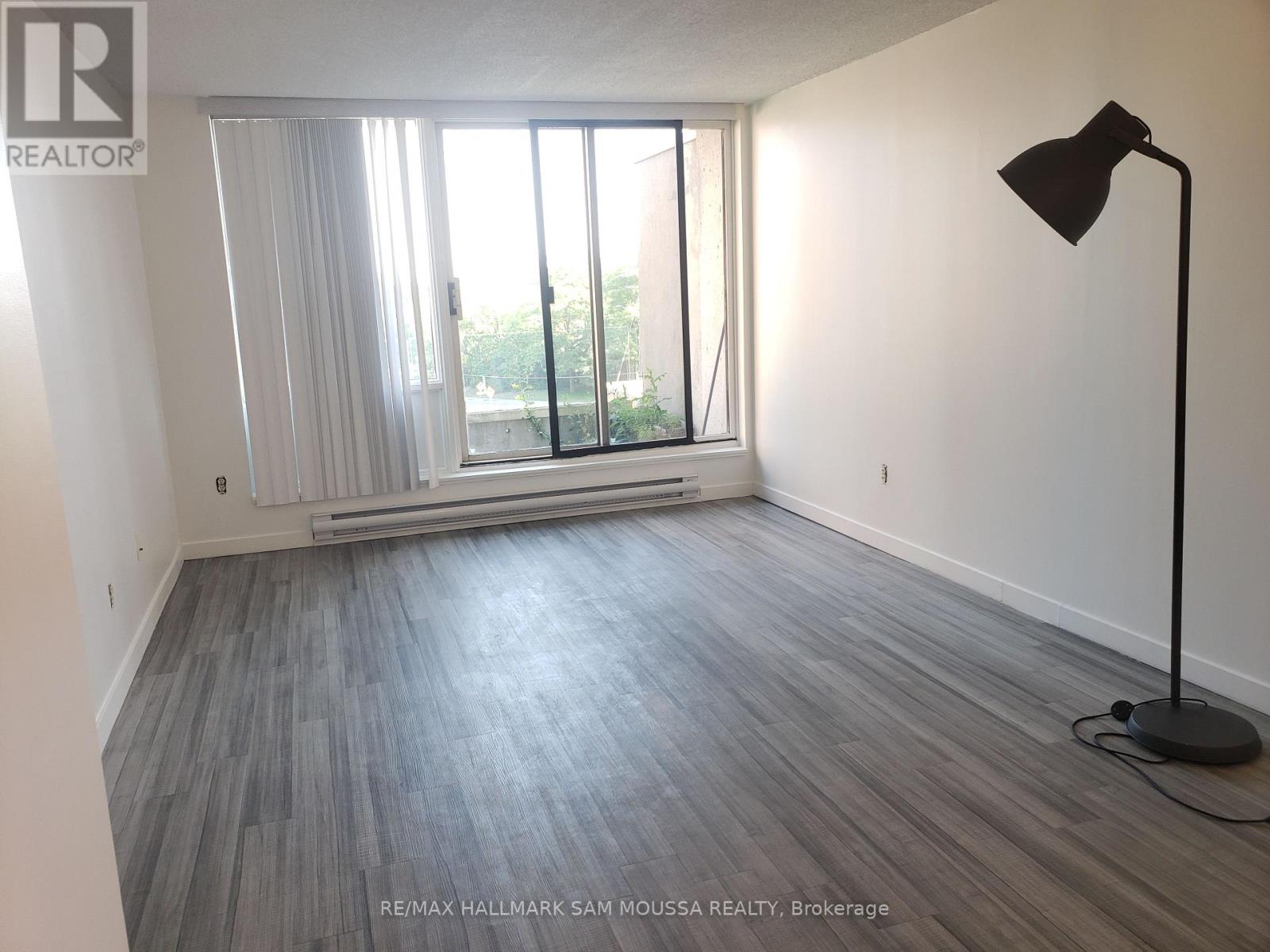 413 - 1177 Belanger Avenue, Ottawa, Ontario  K1H 8N7 - Photo 4 - X13202266
