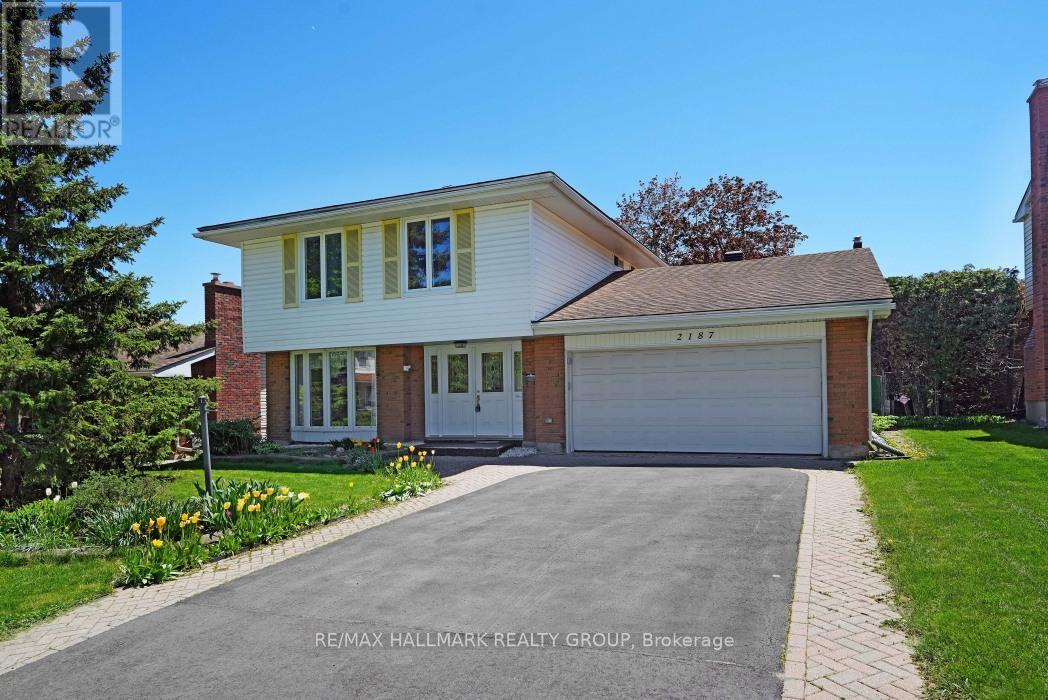 2187 Hamelin Crescent, Ottawa, Ontario  K1J 6K9 - Photo 2 - X13203150