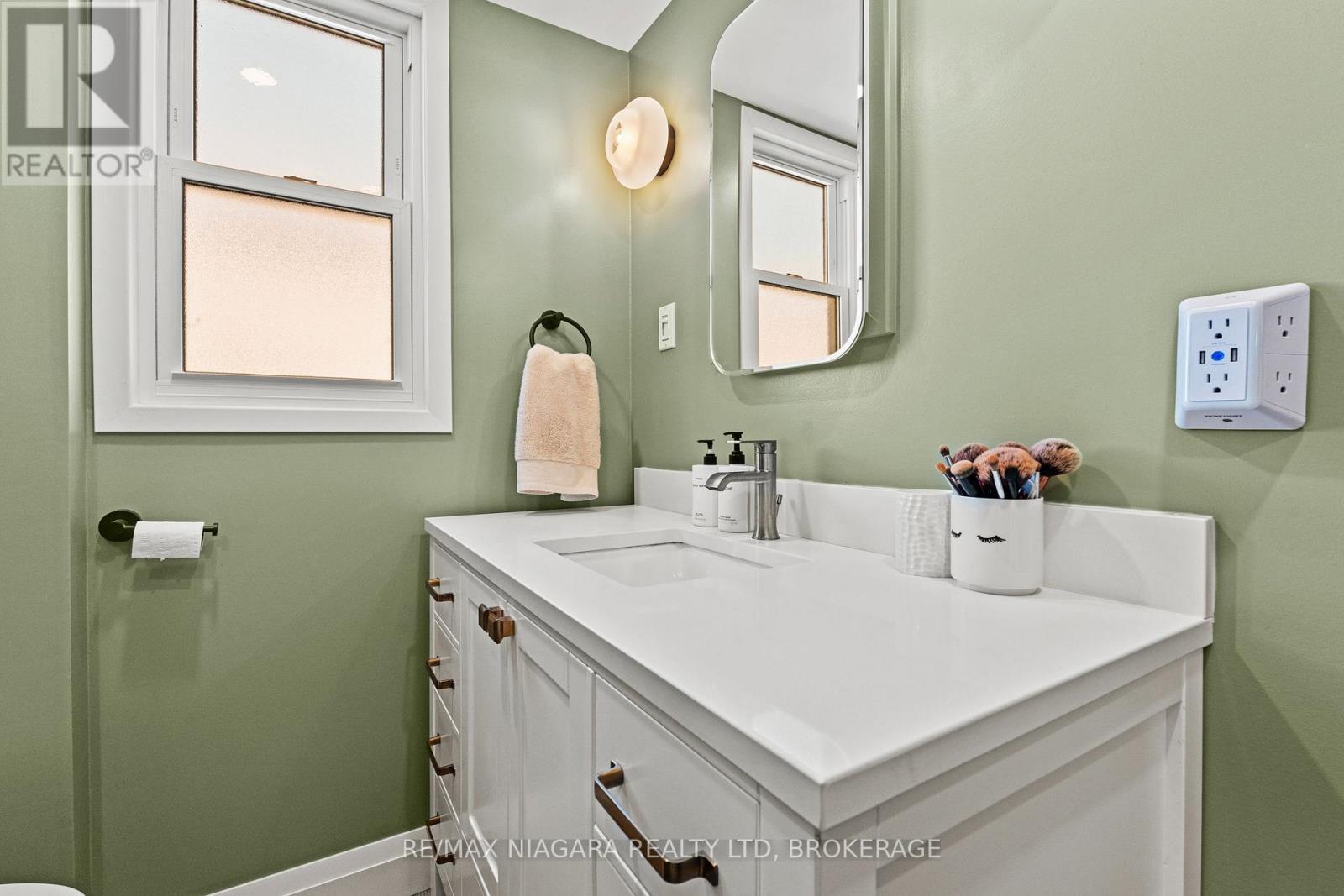 19 Bridge Street, St. Catharines, Ontario  L2S 2V7 - Photo 22 - X13202786
