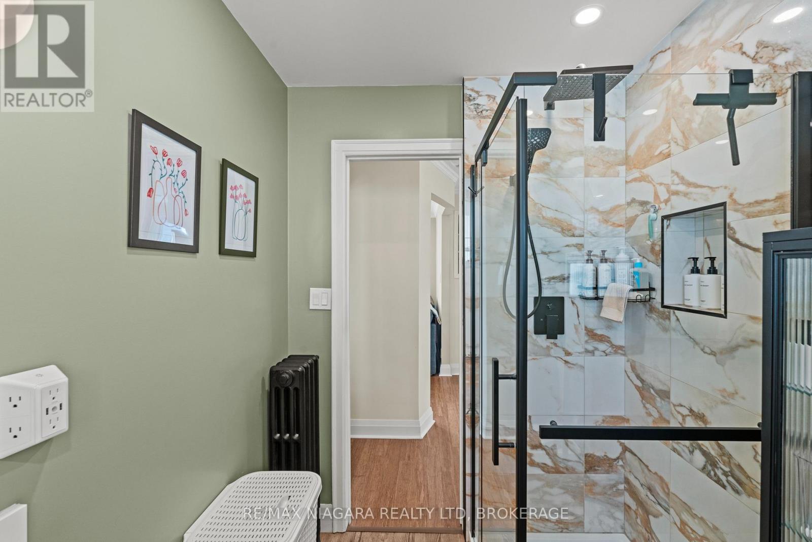 19 Bridge Street, St. Catharines, Ontario  L2S 2V7 - Photo 23 - X13202786