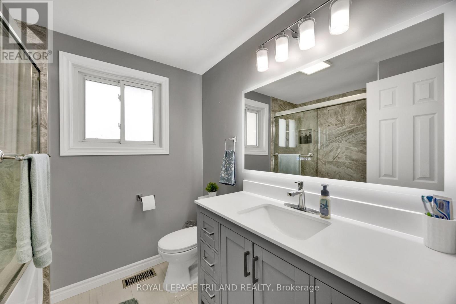 59 Vanier Place, St. Thomas, Ontario  N5R 5S4 - Photo 13 - X13098062