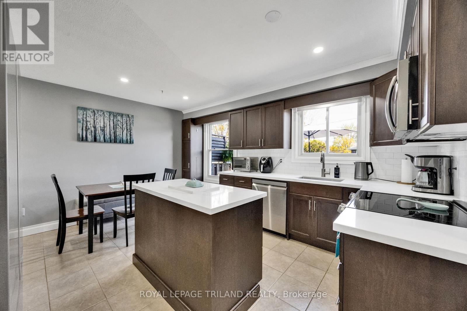 59 Vanier Place, St. Thomas, Ontario  N5R 5S4 - Photo 6 - X13098062