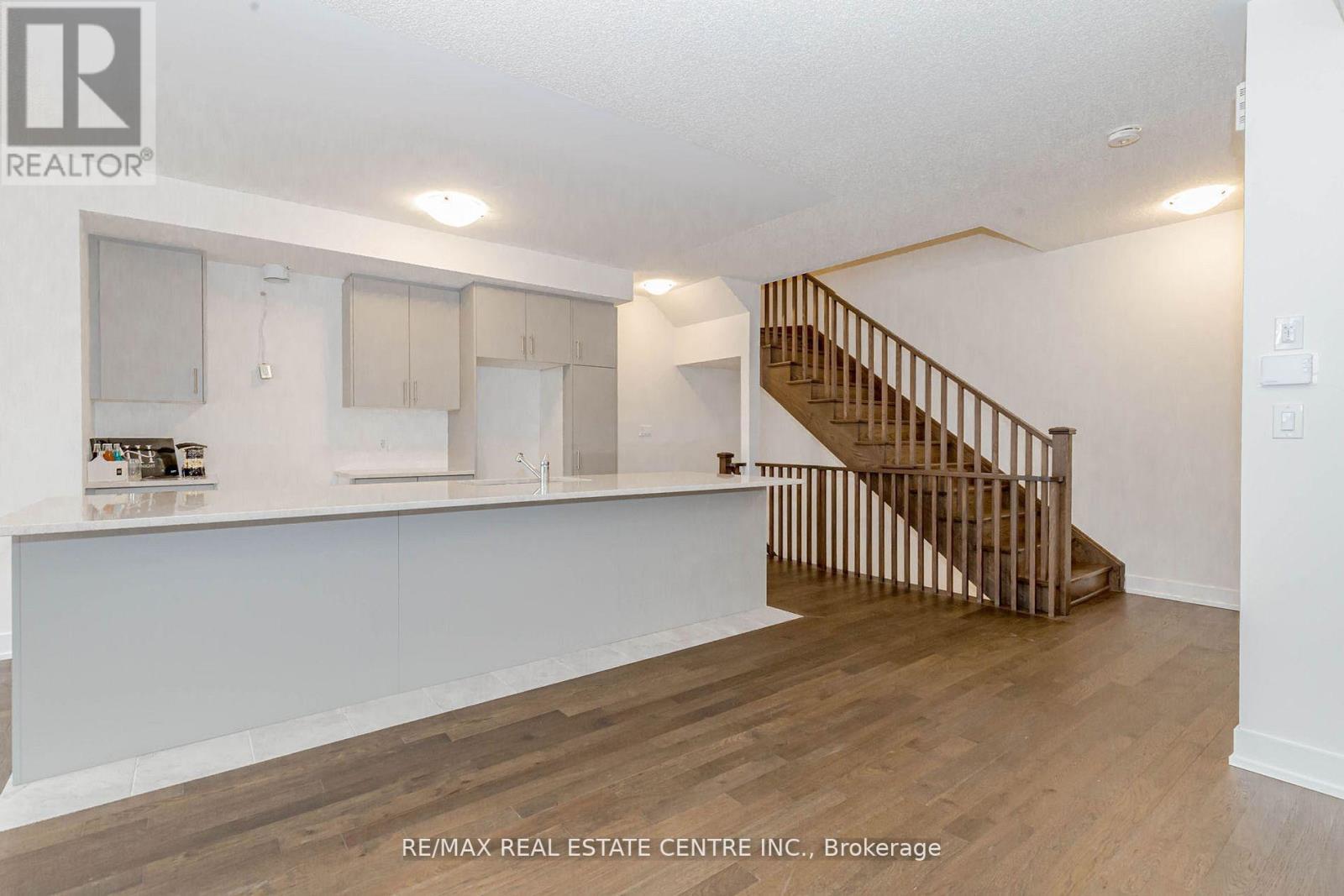 1229 Anthonia Trail, Oakville, Ontario  L6H 7Y9 - Photo 35 - W13191032