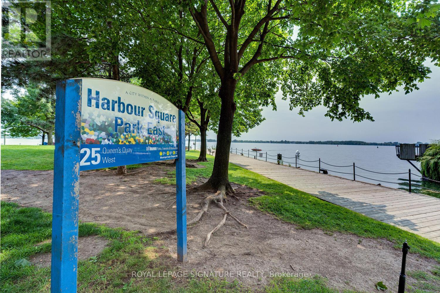 2109 - 65 Harbour Square, Toronto, Ontario  M5J 2L4 - Photo 43 - C13201440