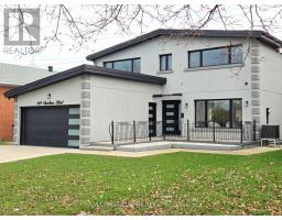 169 CHARLTON BOULEVARD, Toronto, Ontario
