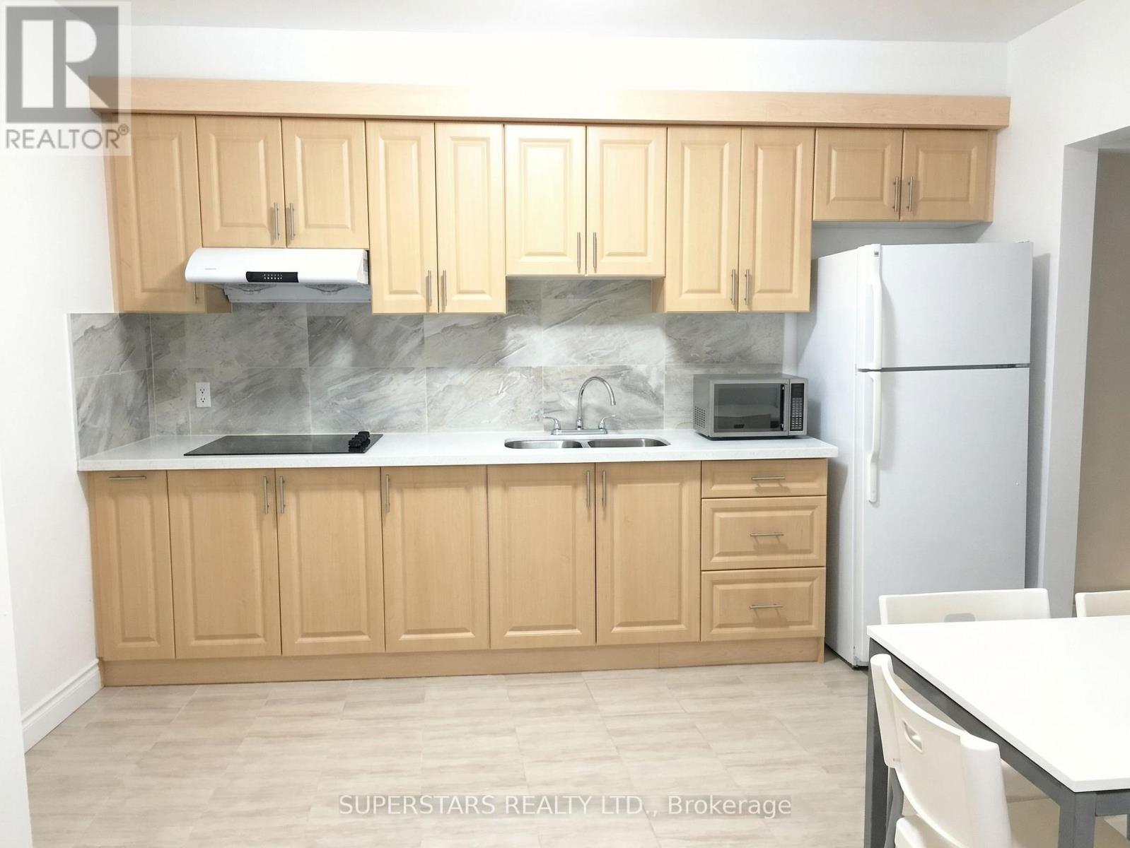 46 Sullivan Street, Toronto, Ontario  M5T 1C1 - Photo 2 - C13202176