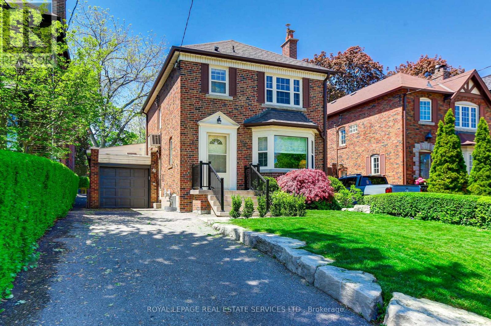 24 TANAGER AVENUE, Toronto, Ontario
