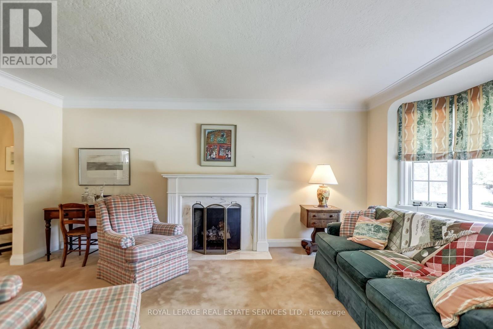 24 Tanager Avenue, Toronto, Ontario  M4G 3R1 - Photo 4 - C13202180
