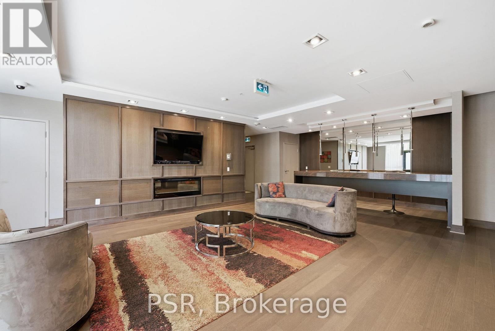 210 - 5740 Yonge Street, Toronto, Ontario  M2N 5S3 - Photo 2 - C13202326