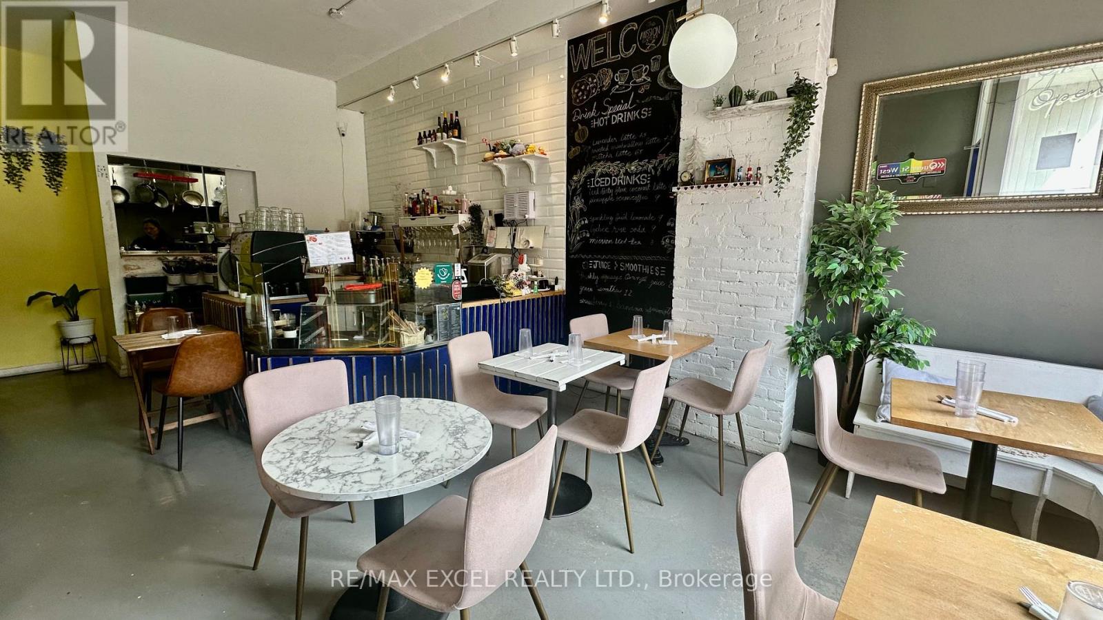 676 Queen Street W, Toronto, Ontario  M6J 1E5 - Photo 6 - C13202514