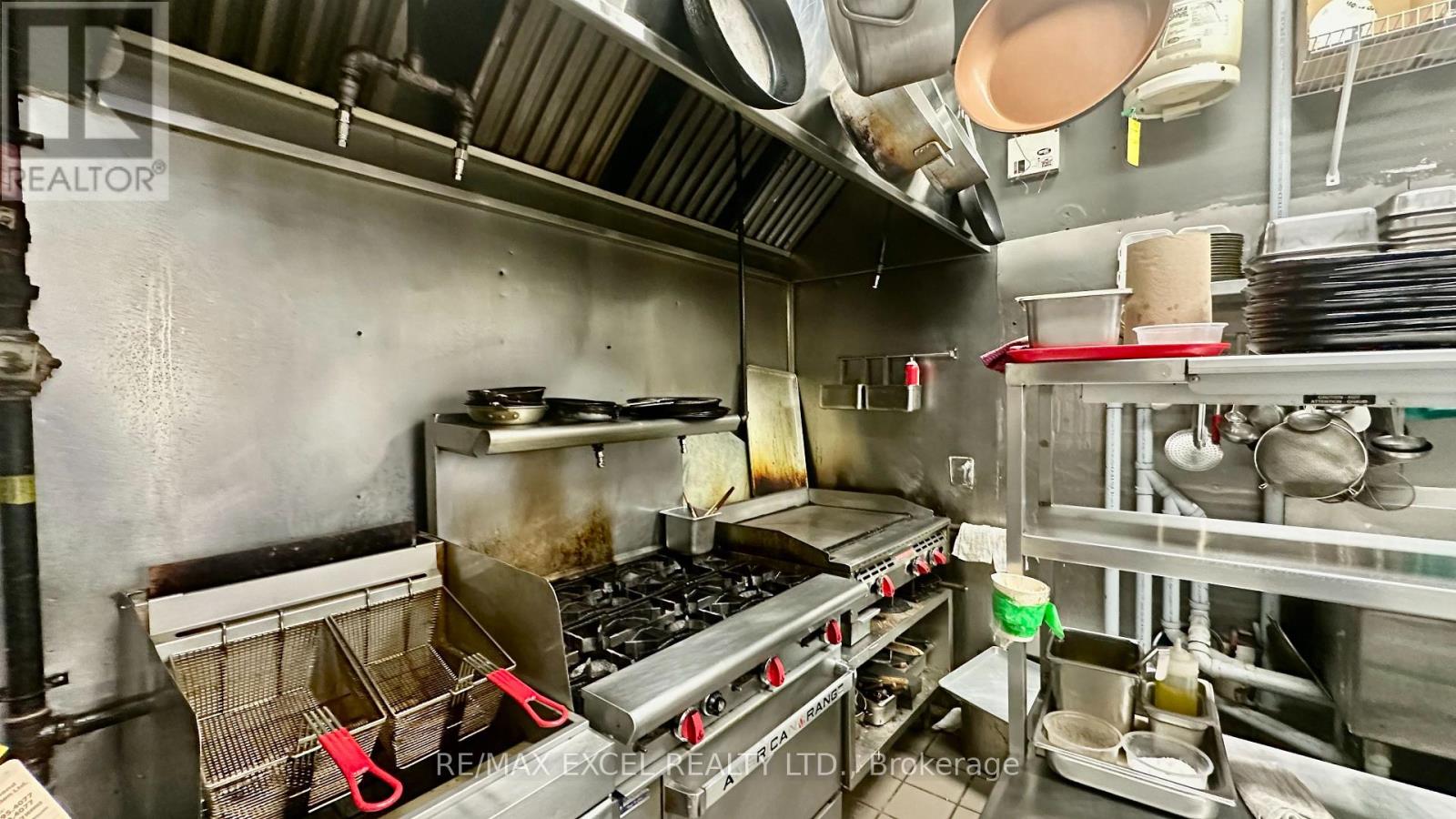 676 Queen Street W, Toronto, Ontario  M6J 1E5 - Photo 7 - C13202514