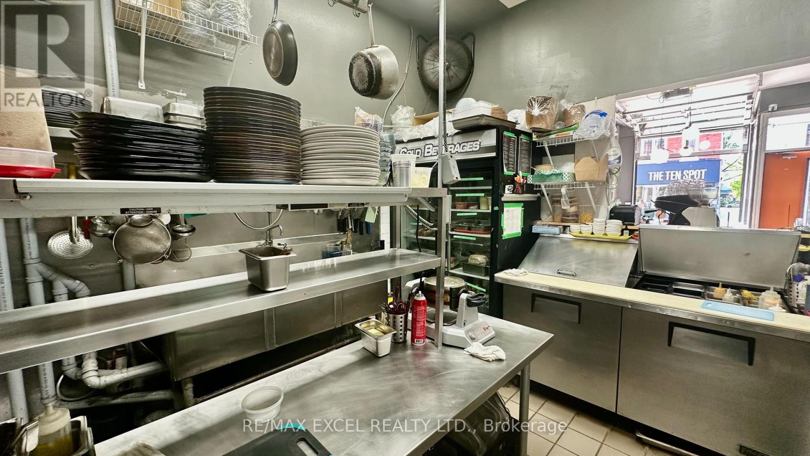 676 Queen Street W, Toronto, Ontario  M6J 1E5 - Photo 8 - C13202514
