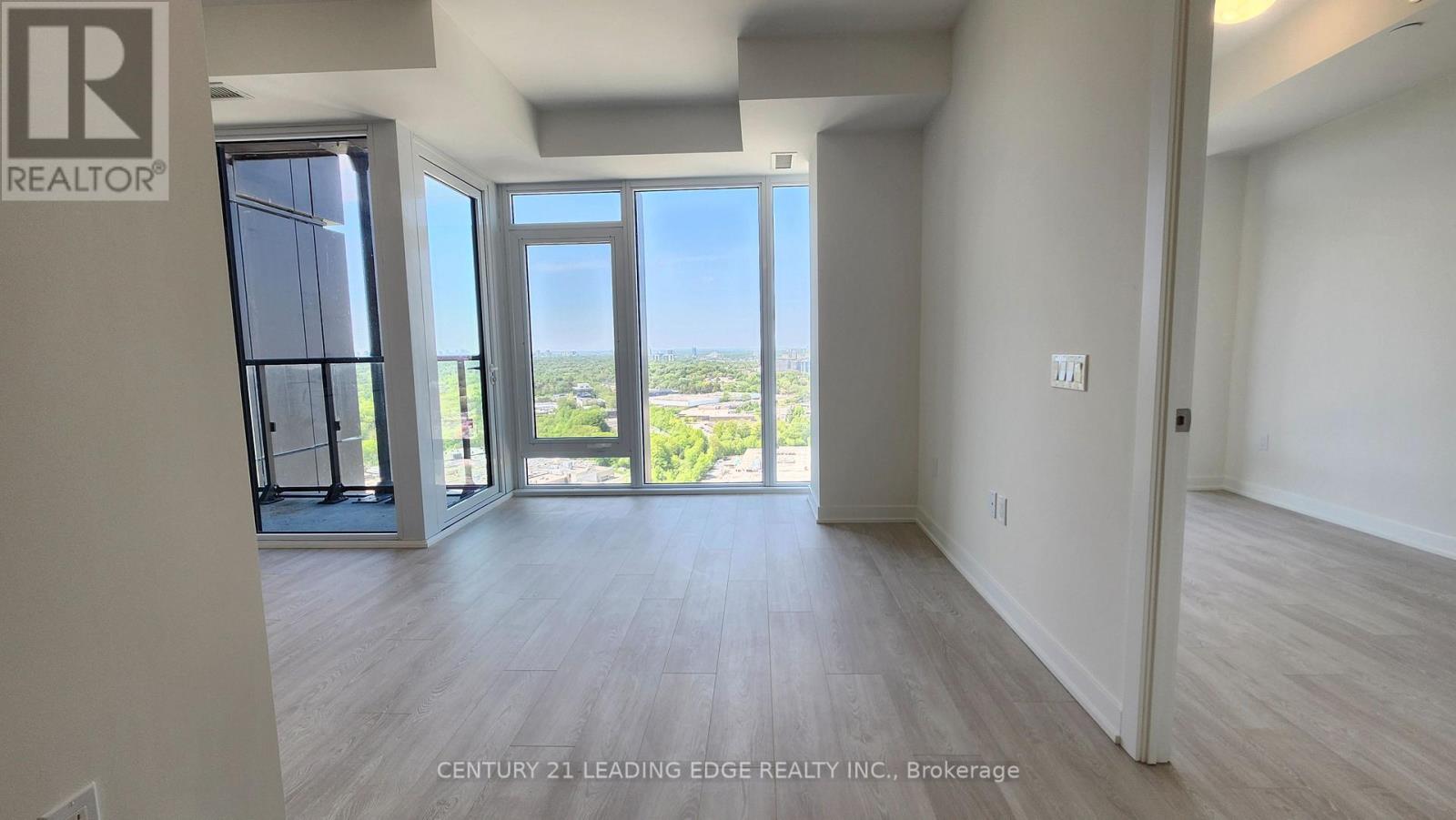 2904 - 5 Quarrington Lane, Toronto, Ontario  M3C 0S5 - Photo 6 - C13202534
