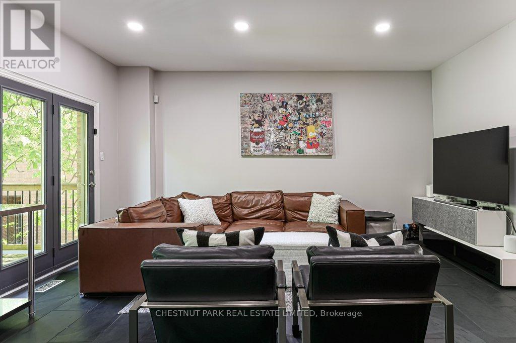76 Davisville Avenue, Toronto, Ontario  M4S 1E8 - Photo 14 - C13202678