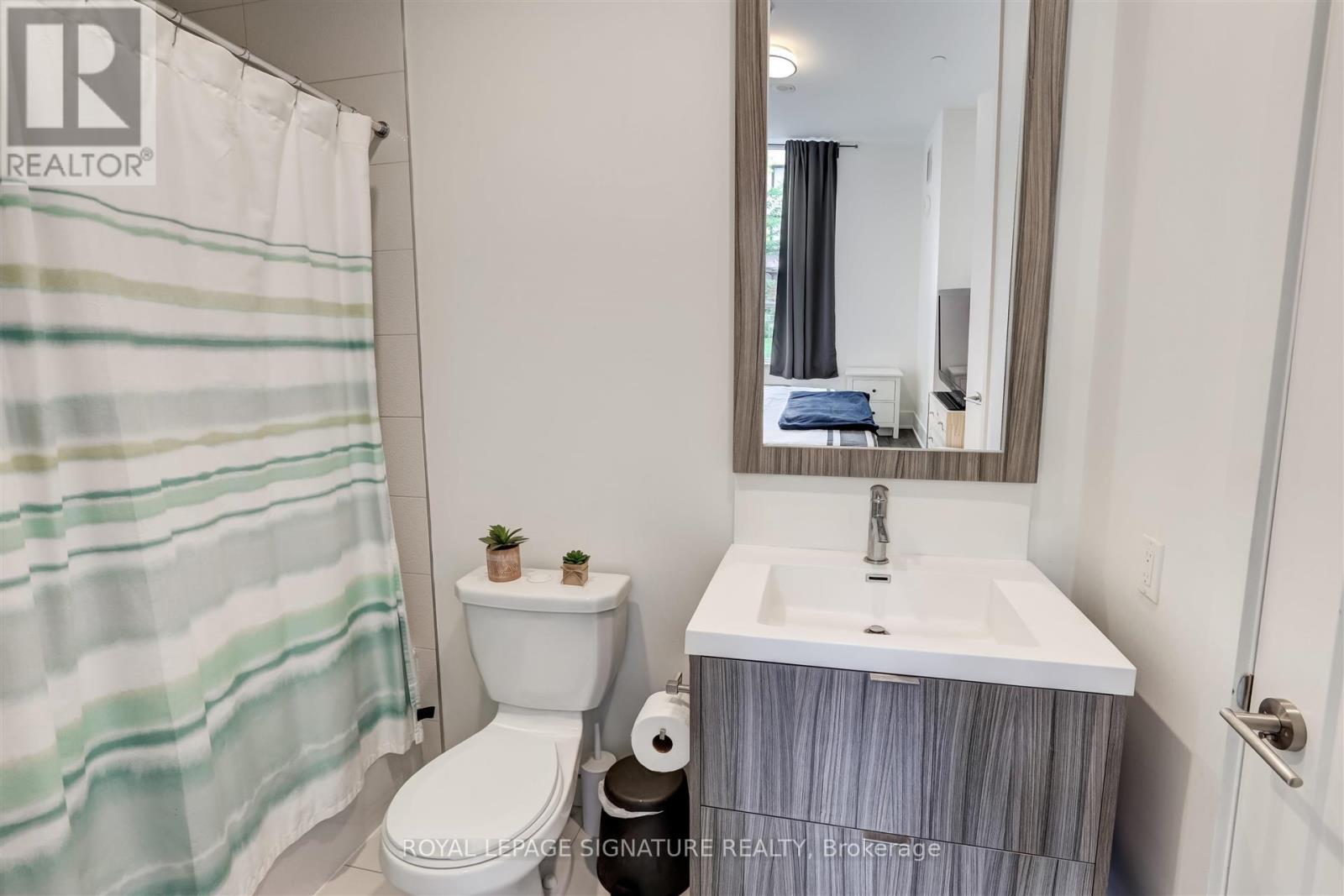 Gv23 - 38 Cameron Street, Toronto, Ontario  M5T 0C3 - Photo 17 - C13203228