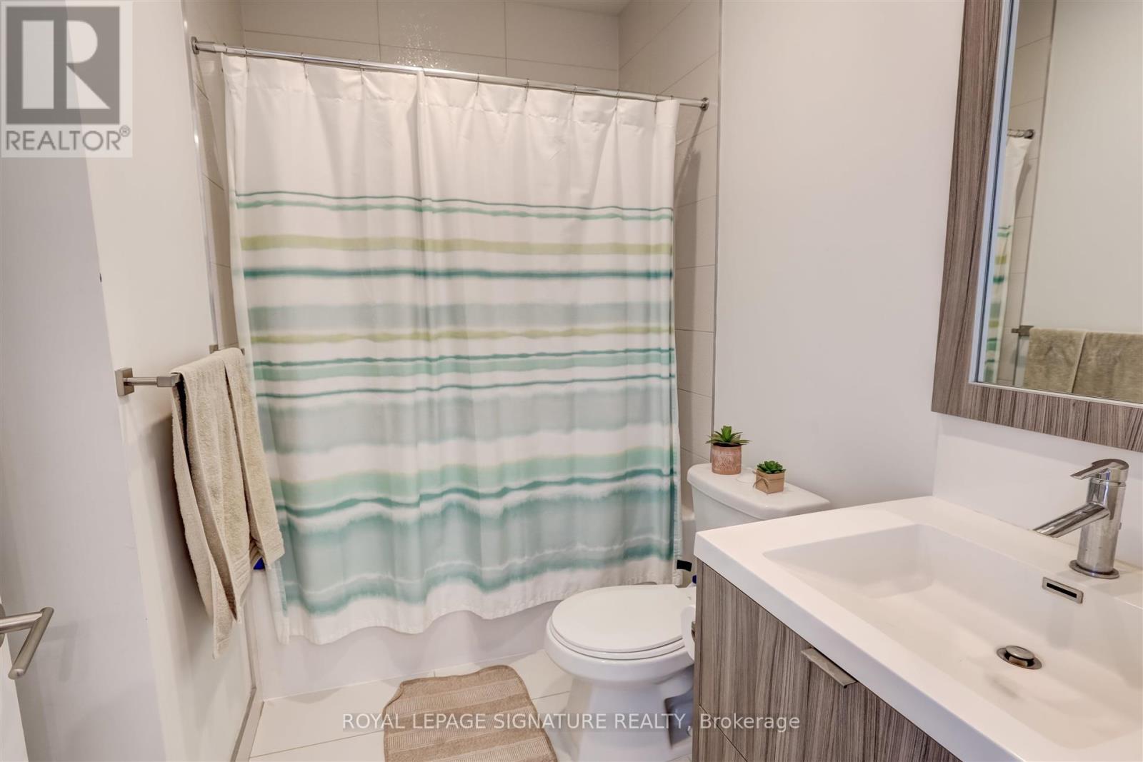 Gv23 - 38 Cameron Street, Toronto, Ontario  M5T 0C3 - Photo 18 - C13203228