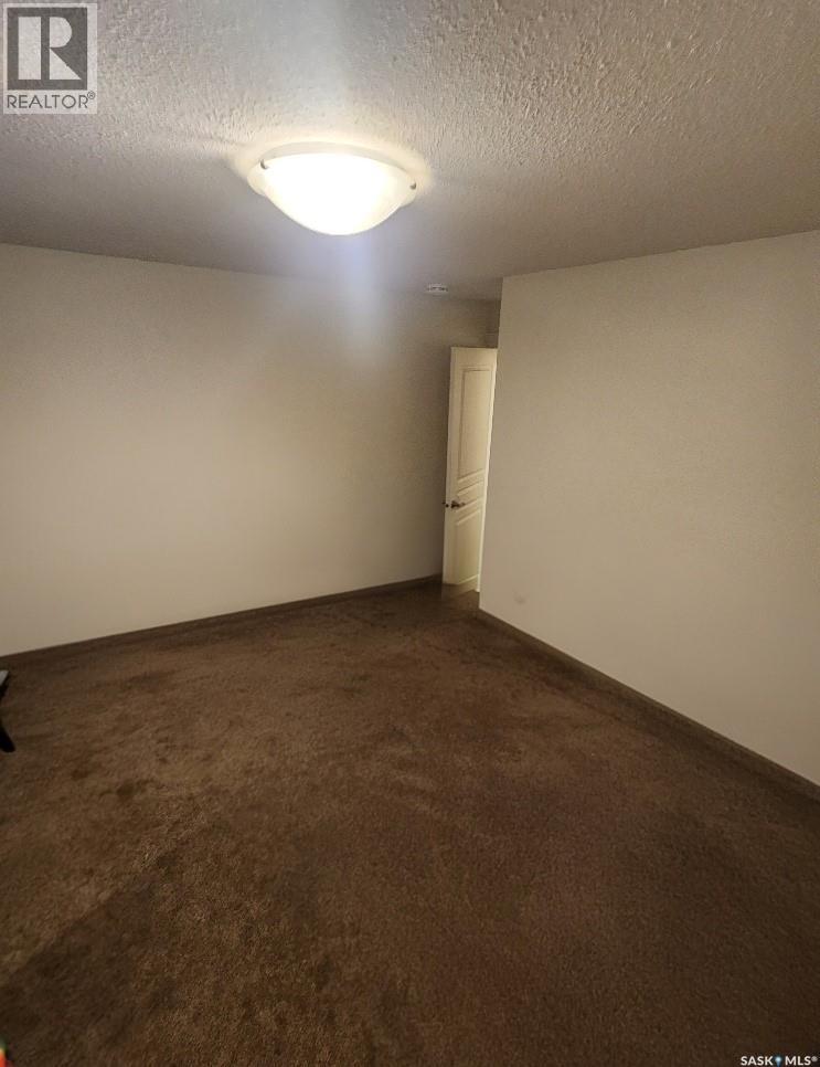 2067 Broder Street, Regina, Saskatchewan  S4N 3S3 - Photo 27 - SK031757