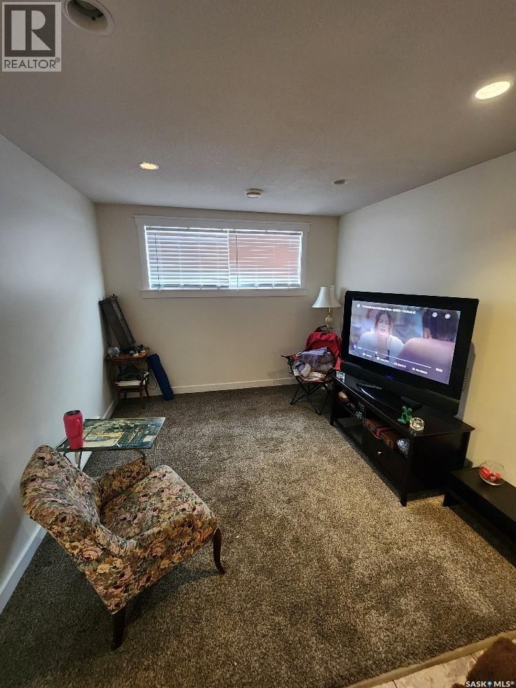 2067 Broder Street, Regina, Saskatchewan  S4N 3S3 - Photo 25 - SK031757